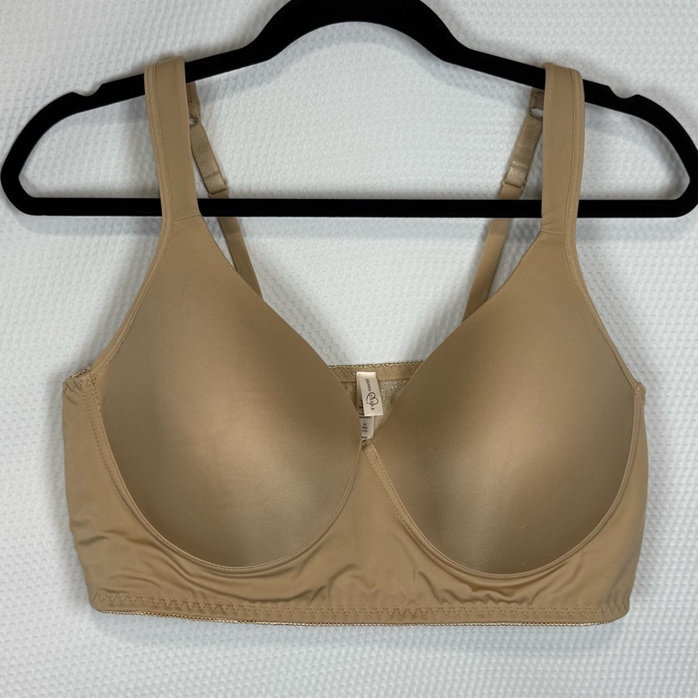 Rhonda Shear Nude 2X Lace Back Bra Shapewear Pullover Adj Straps Molded Cups